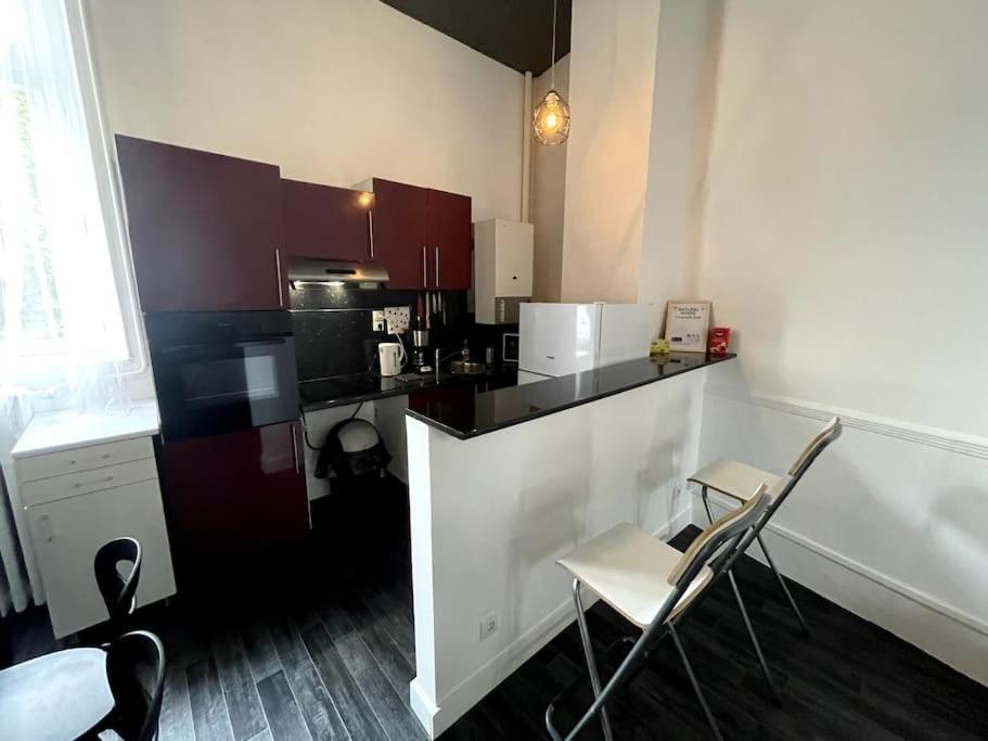 Agreable Maison De Ville Dans La Plus Belle Avenue Orleans Exterior photo