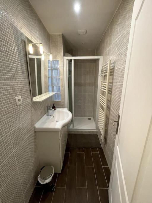 Agreable Maison De Ville Dans La Plus Belle Avenue Orleans Exterior photo